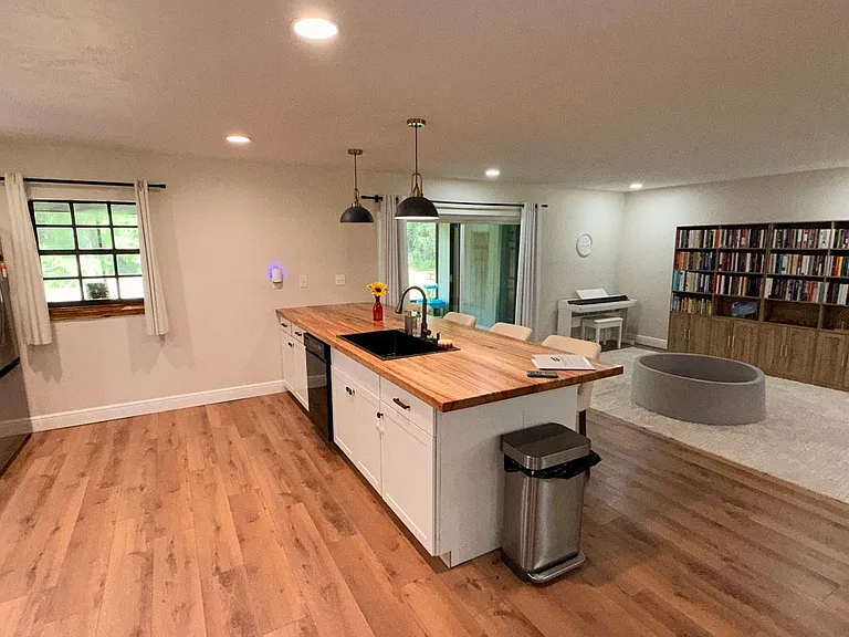 2200 Retreat Rd — Photo 11