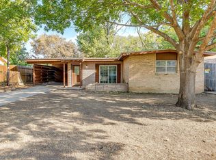 2904 Cordone St, Fort Worth, TX 76133