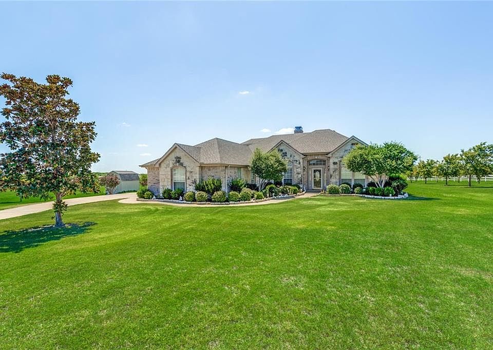 1st image of 1049 Creek Hollow Ln