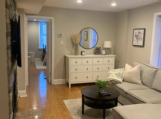 413 Spruce St APT 5, Philadelphia, PA 19106