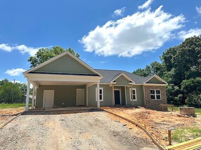 1st image of 508 Railroad Avenue