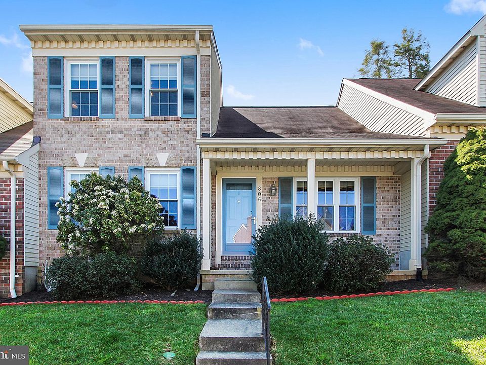 1st image of 806 Marcie Ct