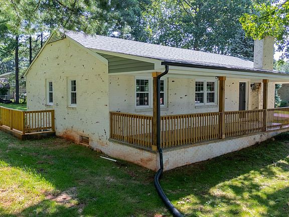 3rd image of 112 Forest Dale Dr