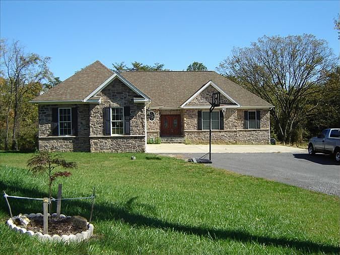 2nd image of 6013 Niagara Dr