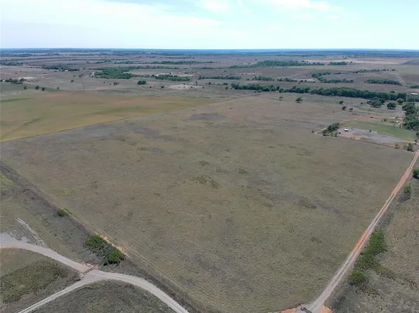 N 1740th Rd, Sweetwater, OK 73666