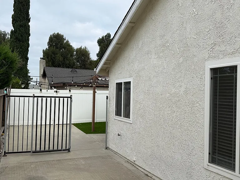 4335 Fireside Ln — Photo 20