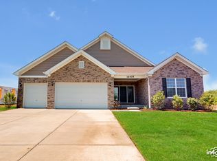 16436 S Harmon Ln, Plainfield, IL 60586