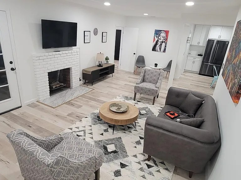 6725 Belmar Ave — Photo 67