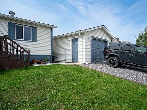 3rd image of 161 N Harpe Way