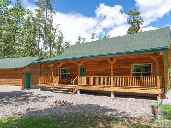 4370 Hannahs Xing, Ashton, ID 83420