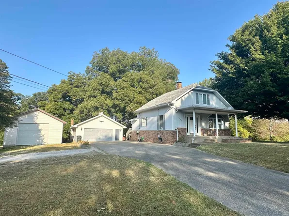 1202 N Van Buren St, Huntingburg, IN 47542