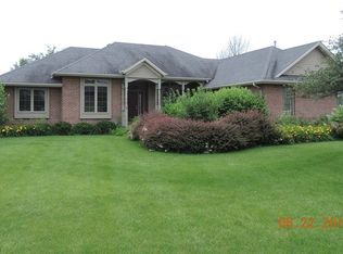 7975 Joy Ln, Roscoe, IL 61073