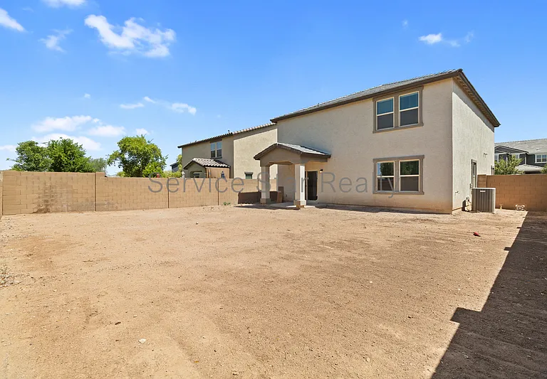 2402 E Alonso Dr — Photo 33