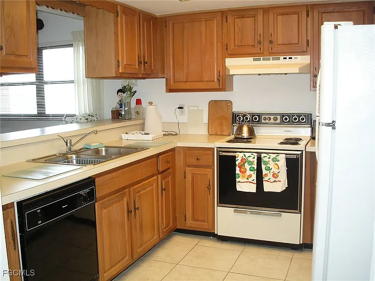3300 N Key Dr #4W — Photo 7