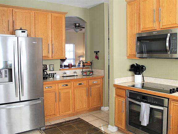 2nd image of 2502 Appalachia Dr