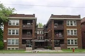 985 Main St E #6 Photo 1
