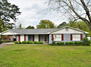 4906 Summerville Rd, Phenix City, AL 36867