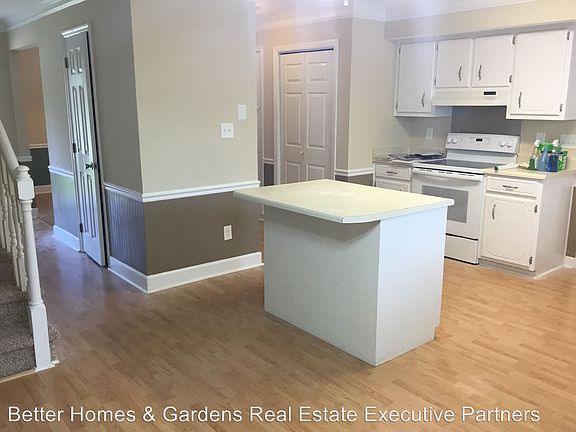 5th image of 4628 Country Meadows Ct