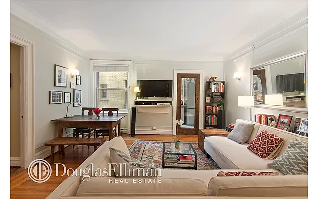 Sold by Douglas Elliman | media 4