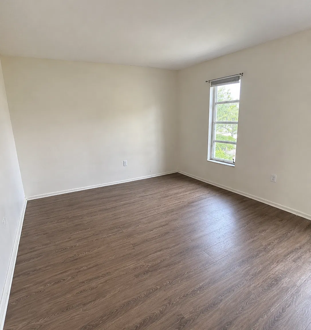 1 bed, 645 sqft, $950 — Photo 2