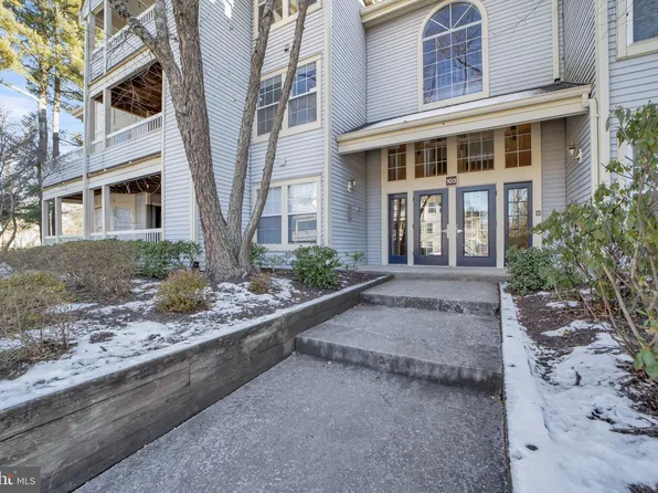 103 Sequoia Ct APT 7, Princeton, NJ 08540