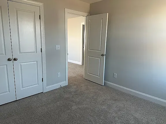 529 Eversden Dr — Photo 44