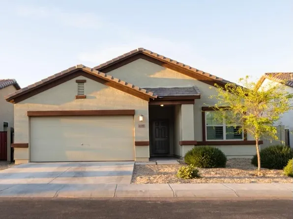 4590 W Foldwing Dr, San Tan Valley, AZ 85144