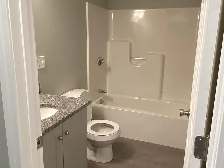 130 Spruce St #2 — Photo 10