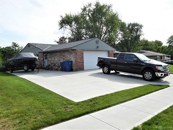 3rd image of 4574 Seville Dr