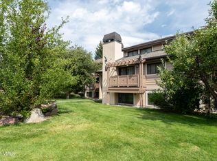 998 W Beaver Creek Blvd SUITE D112, Avon, CO 81620