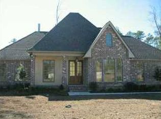 670 Castine Point Dr, Mandeville, LA 70448