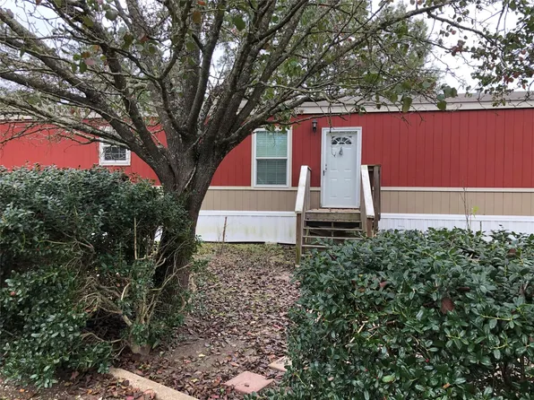 23187 E Martin Dr, Porter, TX 77365