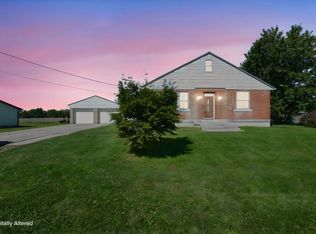 9028 Zane Trail Rd, Circleville, OH 43113