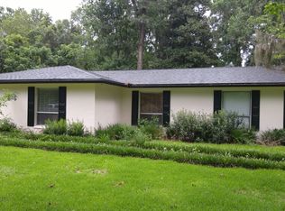 9519 NW 27th Pl, Gainesville, FL 32606