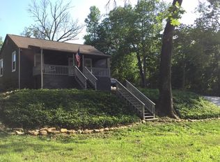 2000 Woodson Dr, Knoxville, TN 37920