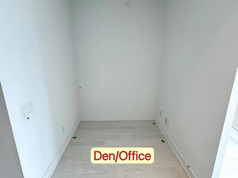 308 Jarvis St #1612 — Photo 26