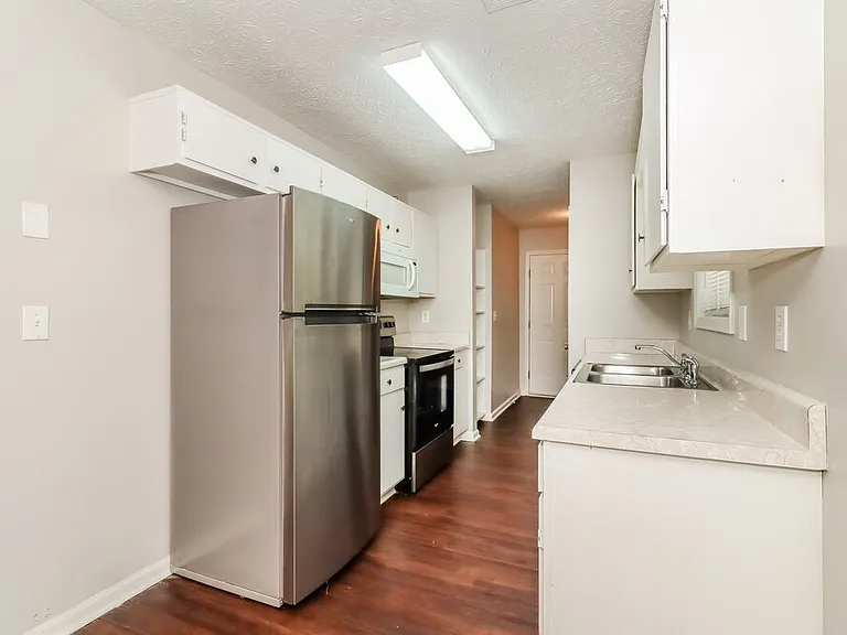 24 Cool Water Ct — Photo 7