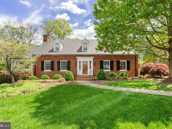 1205 S Blue Ridge Ave, Culpeper, VA 22701