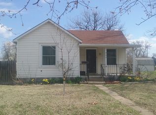 402 N 5th St, Osage City, KS 66523