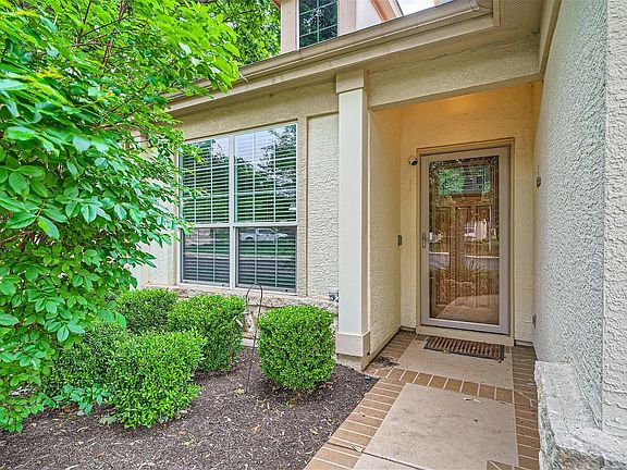 4th image of 120 Muir Ct