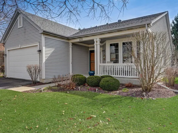 421 Enfield Ln, Grayslake, IL 60030