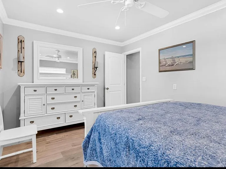 70 Coral Dr — Photo 7
