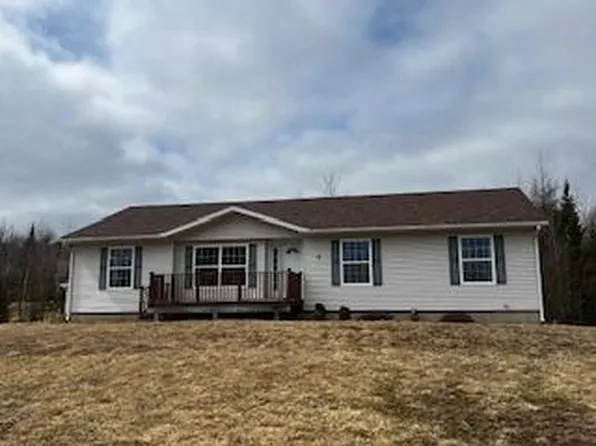 7 Spruce Street, Calais, ME 04619