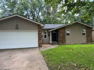 1232 E Sunset St, Springfield, MO 65804