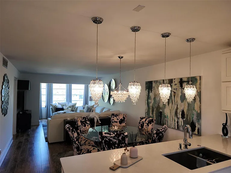 301 Cambridge Rd #301 — Photo 4