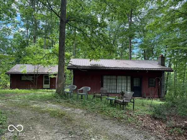 4305 Belt Ln, Martinsville, IN 46151