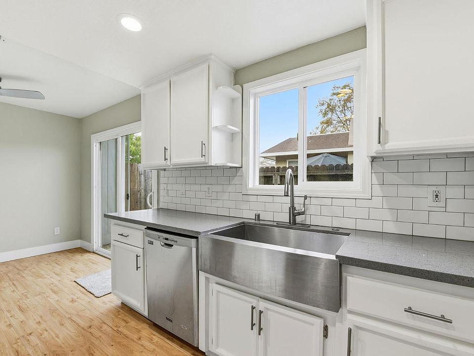 1st image of 2515 Merrychase Dr APT K