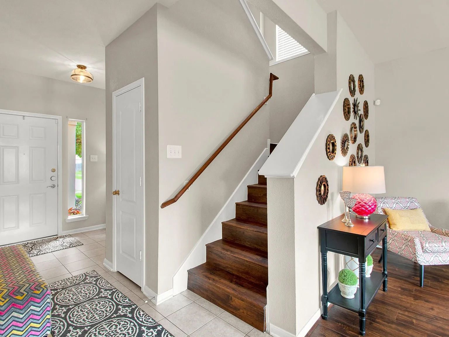 3 bed, 2.5 bath, 1918 sqft, $4,000 — Photo 4