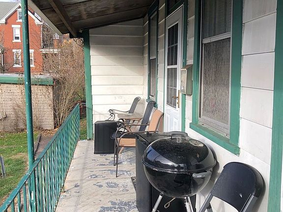 3rd image of 126 Cologne Arlington #2