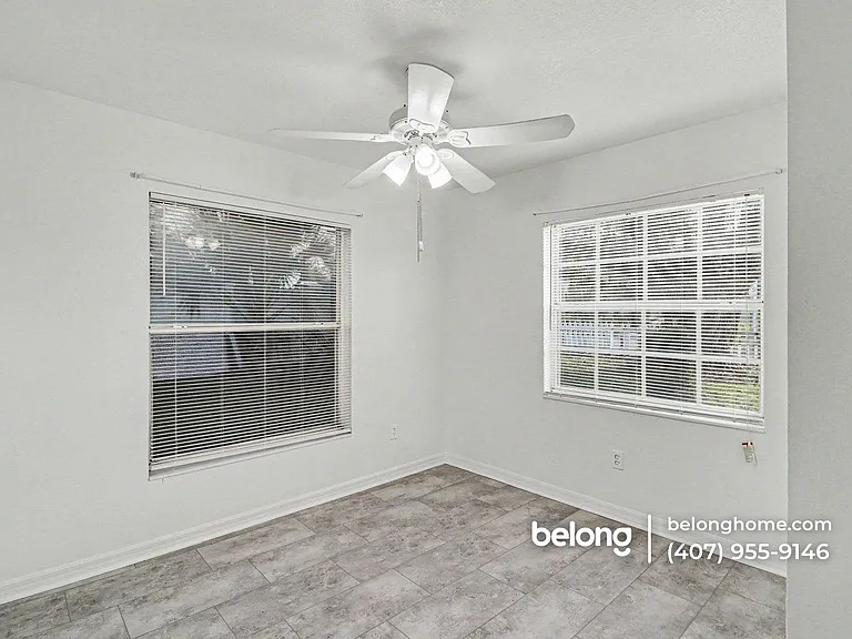 540 W Comstock Ave — Photo 7